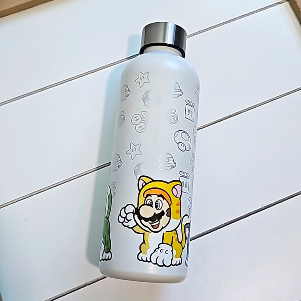 [*3 Items For $20 In Bundle*] Super Mario 3D World Bowser's Fury Water Bottle